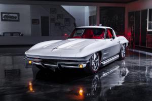 1963 Chevrolet Corvette Custom Split-Window by Jeff Hayes Customs